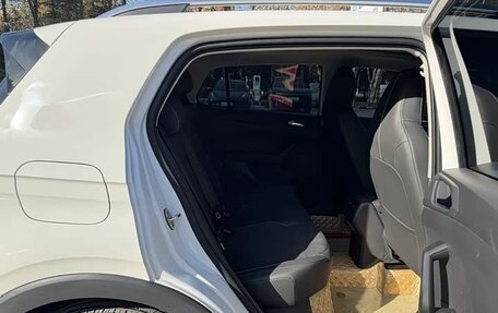 Volkswagen T-Cross I, 2022 год, 1 560 000 рублей, 13 фотография