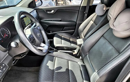 KIA Stonic, 2019 год, 1 320 202 рублей, 13 фотография