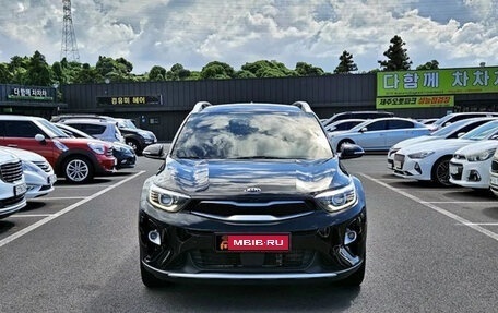 KIA Stonic, 2019 год, 1 320 202 рублей, 1 фотография