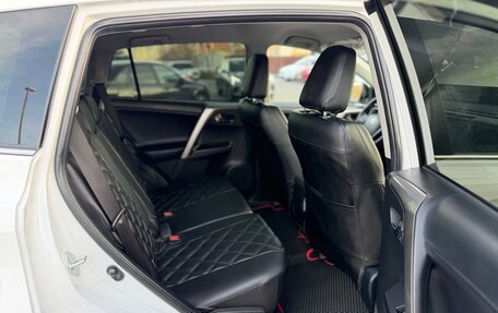 Toyota RAV4, 2018 год, 3 180 000 рублей, 19 фотография