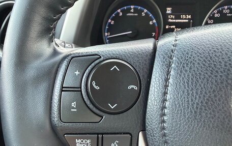 Toyota RAV4, 2018 год, 3 180 000 рублей, 25 фотография