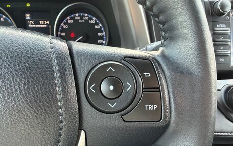 Toyota RAV4, 2018 год, 3 180 000 рублей, 24 фотография