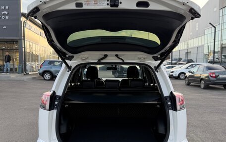 Toyota RAV4, 2018 год, 3 180 000 рублей, 33 фотография