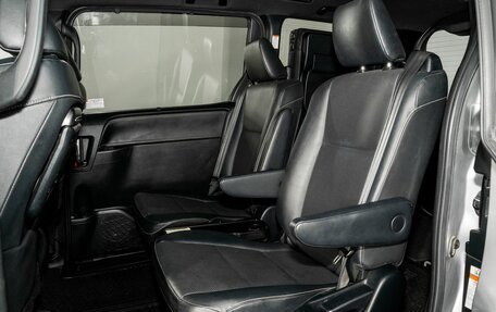 Toyota Esquire I, 2018 год, 1 950 000 рублей, 7 фотография