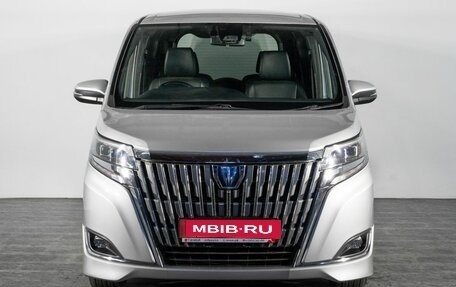 Toyota Esquire I, 2018 год, 1 950 000 рублей, 2 фотография