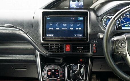 Toyota Esquire I, 2018 год, 1 950 000 рублей, 12 фотография