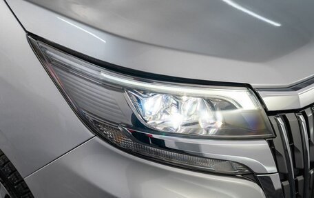 Toyota Esquire I, 2018 год, 1 950 000 рублей, 22 фотография