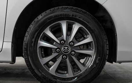 Toyota Esquire I, 2018 год, 1 950 000 рублей, 21 фотография