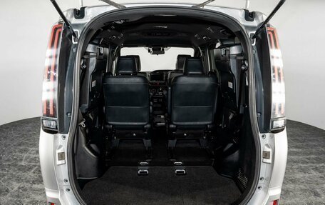 Toyota Esquire I, 2018 год, 1 950 000 рублей, 20 фотография
