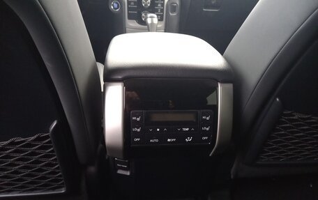 Toyota Land Cruiser Prado 150 рестайлинг 2, 2022 год, 7 900 000 рублей, 12 фотография