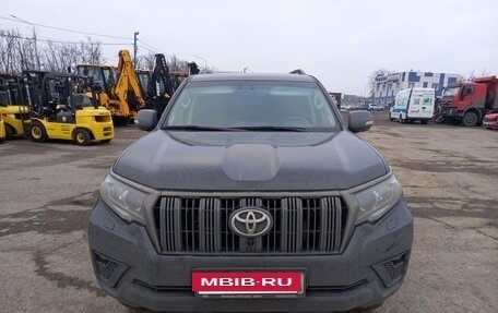 Toyota Land Cruiser Prado 150 рестайлинг 2, 2022 год, 7 900 000 рублей, 7 фотография