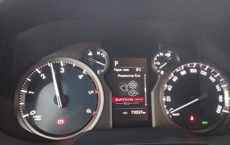 Toyota Land Cruiser Prado 150 рестайлинг 2, 2022 год, 7 900 000 рублей, 10 фотография