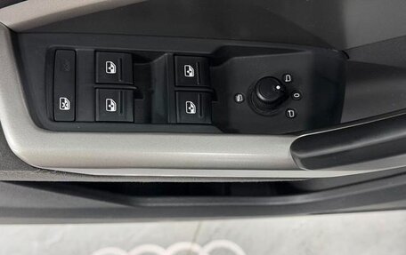 Audi Q3, 2022 год, 2 912 000 рублей, 10 фотография