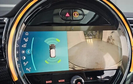 MINI Clubman, 2023 год, 2 500 000 рублей, 7 фотография