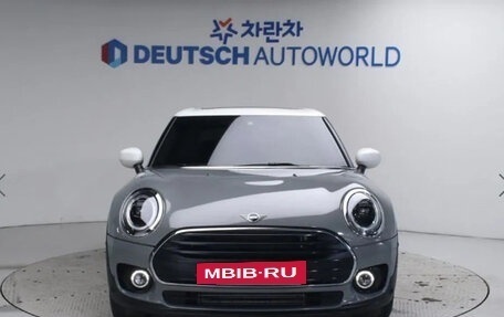 MINI Clubman, 2023 год, 2 500 000 рублей, 2 фотография