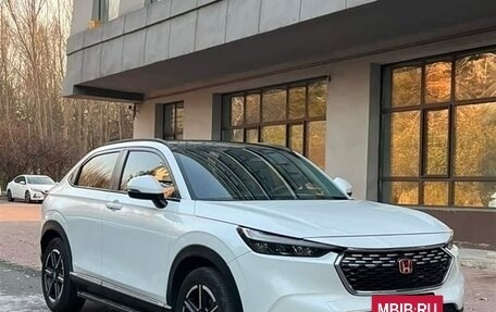 Honda Vezel, 2023 год, 2 190 000 рублей, 2 фотография