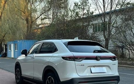 Honda Vezel, 2023 год, 2 190 000 рублей, 14 фотография