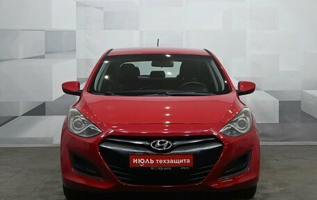 Hyundai i30 II рестайлинг, 2012 год, 900 000 рублей, 3 фотография
