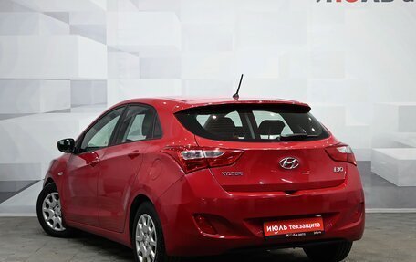 Hyundai i30 II рестайлинг, 2012 год, 900 000 рублей, 5 фотография