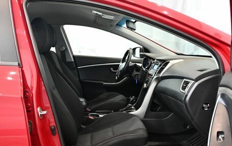 Hyundai i30 II рестайлинг, 2012 год, 900 000 рублей, 12 фотография