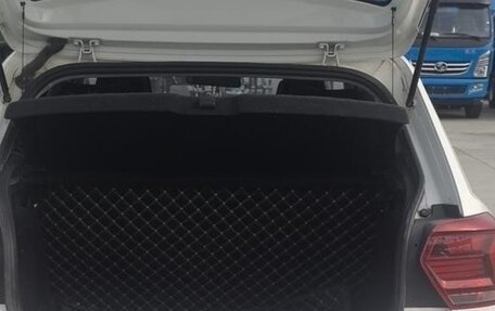 Volkswagen Polo, 2021 год, 1 200 000 рублей, 10 фотография