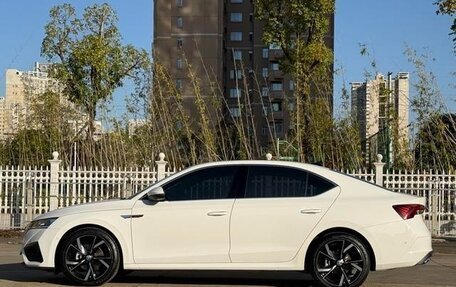 Skoda Octavia IV, 2022 год, 2 500 000 рублей, 7 фотография