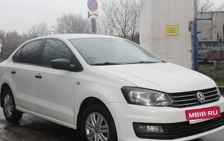 Volkswagen Polo VI (EU Market), 2017 год, 689 000 рублей, 3 фотография