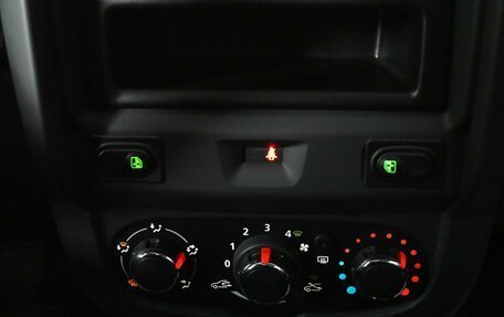 Renault Duster I рестайлинг, 2019 год, 1 370 000 рублей, 12 фотография