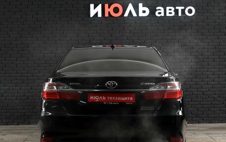 Toyota Camry, 2017 год, 2 600 000 рублей, 5 фотография