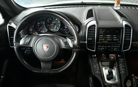 Porsche Cayenne III, 2010 год, 2 300 000 рублей, 15 фотография