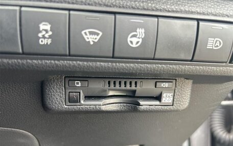 Toyota Corolla, 2022 год, 1 220 000 рублей, 11 фотография