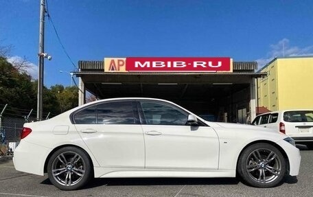 BMW 3 серия, 2016 год, 1 600 000 рублей, 4 фотография