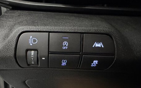 Hyundai Elantra, 2023 год, 1 640 000 рублей, 8 фотография