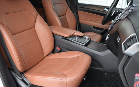 Mercedes-Benz GLS, 2017 год, 5 000 000 рублей, 32 фотография