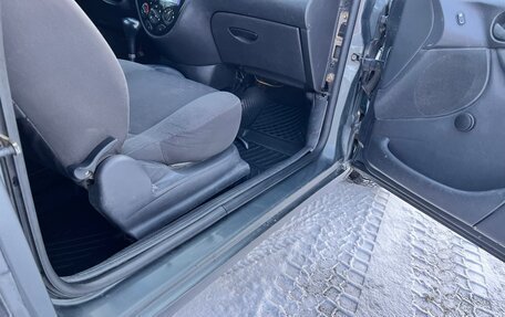 Ford Focus IV, 2003 год, 195 000 рублей, 17 фотография