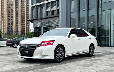 Toyota Crown, 2018 год, 4 470 000 рублей, 1 фотография