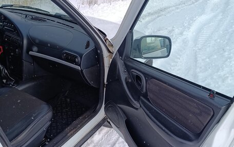 Chevrolet Niva I рестайлинг, 2012 год, 535 000 рублей, 7 фотография