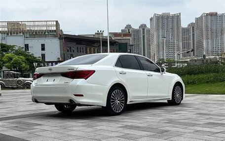Toyota Crown, 2018 год, 4 470 000 рублей, 5 фотография
