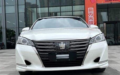 Toyota Crown, 2018 год, 4 470 000 рублей, 2 фотография