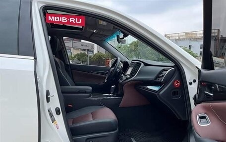 Toyota Crown, 2018 год, 4 470 000 рублей, 10 фотография