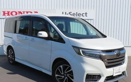 Honda Stepwgn IV, 2022 год, 2 085 000 рублей, 2 фотография