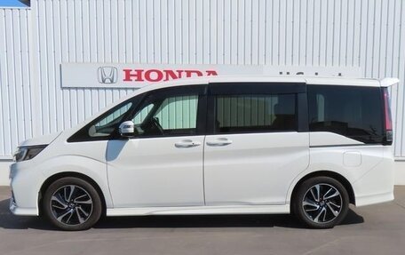Honda Stepwgn IV, 2022 год, 2 085 000 рублей, 3 фотография