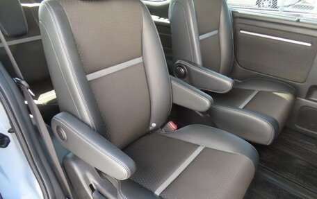 Honda Stepwgn IV, 2022 год, 2 085 000 рублей, 11 фотография