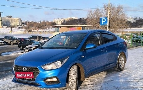Hyundai Solaris II рестайлинг, 2017 год, 1 070 000 рублей, 3 фотография