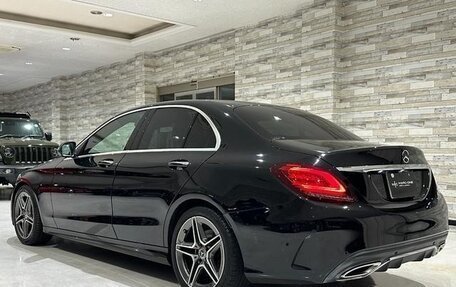 Mercedes-Benz C-Класс, 2019 год, 1 685 000 рублей, 5 фотография