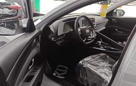 Hyundai Elantra, 2025 год, 1 780 000 рублей, 16 фотография