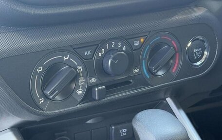 Toyota Raize I, 2022 год, 1 185 000 рублей, 12 фотография