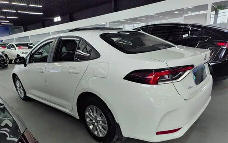 Toyota Corolla, 2021 год, 1 300 000 рублей, 7 фотография