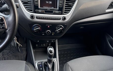 Hyundai Solaris II рестайлинг, 2017 год, 1 200 000 рублей, 6 фотография