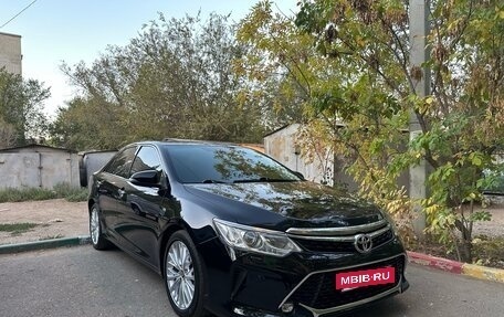 Toyota Camry, 2015 год, 1 950 000 рублей, 9 фотография